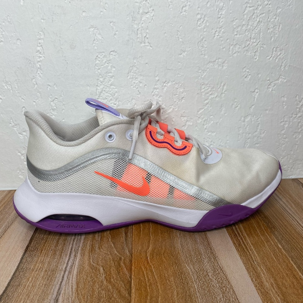 Nike Court Air Max Volley CU4275-101 White Running Shoes Women’s Size 9.5 EUC